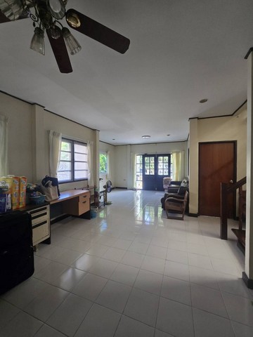 ขายบ้านเดี่ยว 2 ชั้น 73 ตร.ว. หมู่บ้านปรีชา ซอยสุวินทวงค์ 34 ใกล้ถนนรามคำแหง