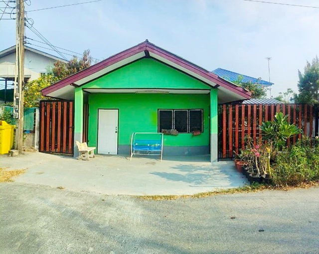 ให้เช่าสำนักงาน บ้านใกล้วัดบางวัว 750 ม. โรงงาน เจเทคโตะ บางปะกง 1นอน 1 น้ำ ย่านบางปะกง 70ตร.ม.