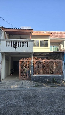  157/3/2 SALE ขาย Townhome -   4500000 THAI BAHT 3 ห้องนอน 2 Bathroom 27 ตร.วา คุ้มค่าคุ้มราคา