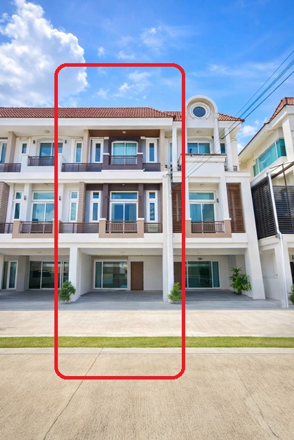 ประเสริฐมนูกิจ 25-31 วัดลาดปลาเค้า 1.7 กม. 3-4นอน 4น้ำ 3 ชั้น 22 ตร.ว. 185 ตร.ม.5แอร์ โฮมออฟฟิศให้เช่า สุคนธสวัสดิ์ 