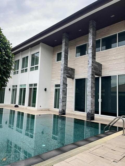 P3396 ขายบ้านเดี่ยว หมู่บ้านไพรเวท เนอวาน่า ลาดพร้าว Private Nirvana Ladphow ตรงข้ามเดอะคริสตัล พร้อมสระว่ายน้ำส่วนตัว ซอยโยธินพัฒนา 9