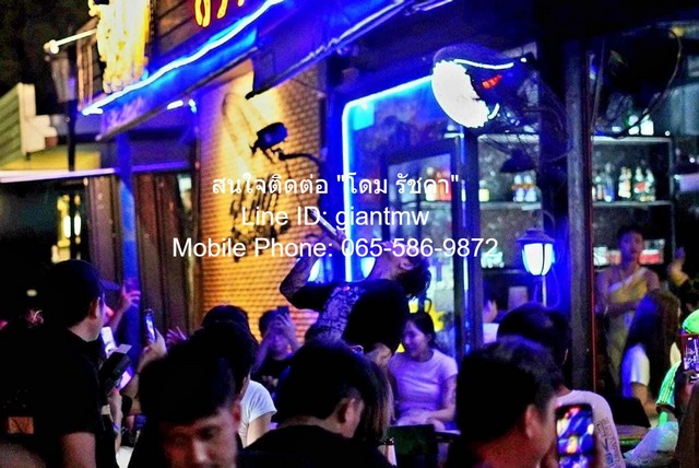 ตึก เซ้งร้านอาหาร (เหล้า) พร้อมอุปกรณ์ หลังห้างซีคอน ศรีนครินทร์ ขนาด 50 โต๊ะ, ราคา 1.5 ล้าน area 0 ไร่ 1 Ngan 0 sq.wa    ราคาสุดคุ้ม เป็นร้านอาหาร (เหล้า) ที่มีฐานลูกค้าอยู่แล้ว และอยู่ในทำเลที่ดี และเซ้งต่อในราคาที่ไม่แพง เหมาะสำหรับนักธุรกิจ หรือผ