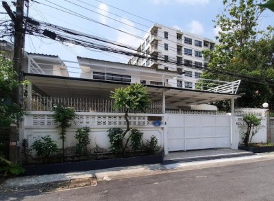 HR 10068 ให้เช่าบ้านเดี่ยวห้วยขวาง ประชาราษฎร์บำเพ็ญ 24 บ้านพร้อมอยู่ ใกล้ MRT ห้วยขวาง ทำเลใจกลางเมือง