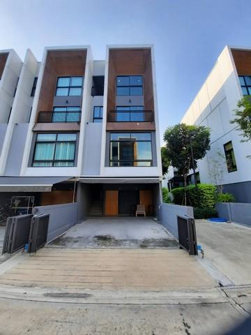 ให้เช่าทาวน์โฮม3.5ชั้นย่านพัฒนาการArden Pattanakarn20 อาร์เด้นพัฒนาการ20 ห้องมุม พร้อมอยู่