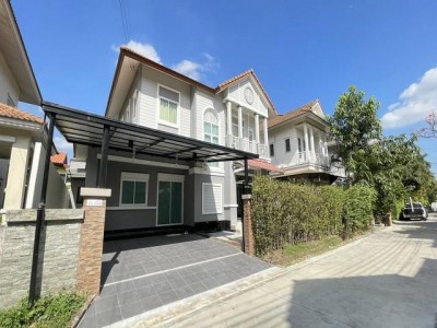 HR 10073 ให้เช่า ขายบ้านเดี่ยว 2 ชั้น 4 ห้องนอน หมู่บ้านลลิล The Young Executive อ่อนนุช-สุวรรณภูมิ เฉลิมพระเกียรติ 72