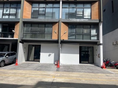 HR 10080 ให้เช่าขายโฮมออฟฟิศ 5 ชั้น 760 ตร.ม. The Pride สุขุมวิท 77 อ่อนนุช 30 สไตล์ Modern Luxury Loft พร้อมลิฟต์ส่วนตัว