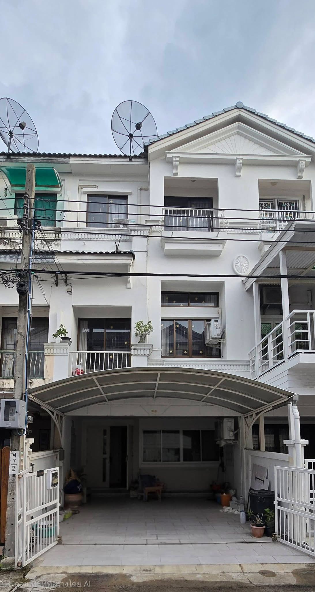 BH4137 ให้เช่าทาวน์โฮม บ้านกลางเมือง รัชดา-เหม่งจ๋าย 2 บ้านตกแต่งใหม่ เฟอร์ครบ เลี้ยงสัตว์ได้ ใกล้โรงเรียนนานาชาติ