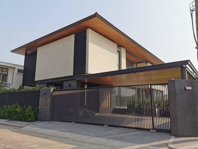 HR 10113 ขาย ให้เช่า บ้านเดี่ยว หมู่บ้าน เอเวอร์กรีน วิลล์ Evrergreen Ville บางนา กม.5 ซอยบางนาตราด 56