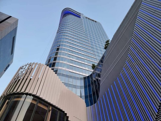ให้เช่า สำนักงาน อาคาร เอสโอเอซีส ชั้นทั้งหมด 1 ชั้น 1 ไร่ 1 งาน 501 ตร.วา ห้องนอน 1 ห้อง ห้องน้ำ 1 ห้อง 102000 บาทต่อเดือน