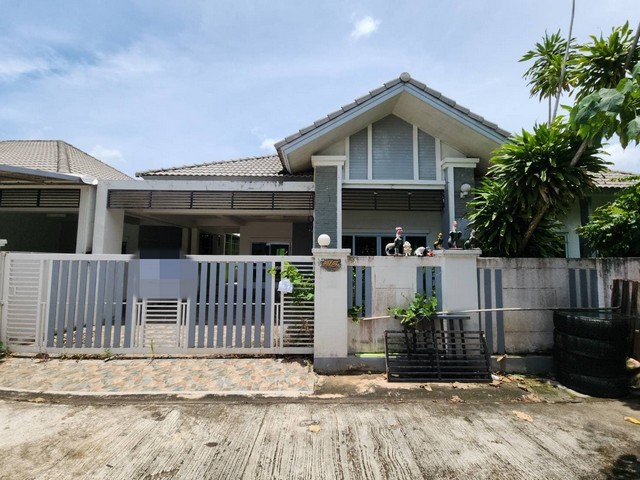 ขายบ้านเดี่ยว  หมู่บ้านวิลล่าธารา ถนนท่าโรงช้าง สุราษฎร์ธานี