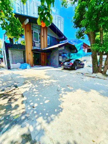 ทรู ดิจิทัล พาร์ค 60 ตร.ว.240 ตร.ม  นานาชาติแองโกลสิงคโปร์ 200ม. commercial space ปรับปรุงใหม่ใกล้ BTS ปุณณวิถี 400 ม.