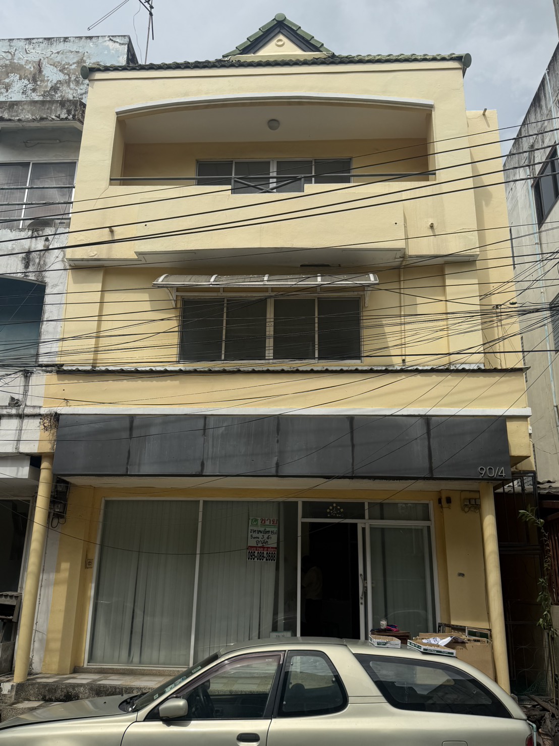 cm ขายอาคารพาณิชย์ 3ชั้น 19ตรว สายไหม 51 โทร 0950892688