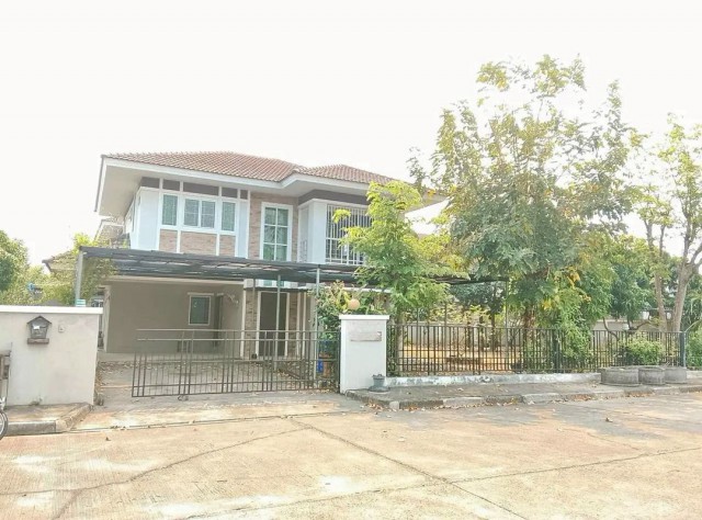 ให้เช่า 25,000 บาท/เดือน ใกล้โรงเรียนนานาชาติ #MillHill ทำเลสะดวก พร้อมสวนกว้าง #บ้านแปลงมุม บรรยากาศดี พร้อมเข้าอยู่