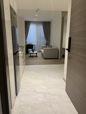 Fynn Asoke Safe Quiet Clean nice view 8th Floor BTS Asoke