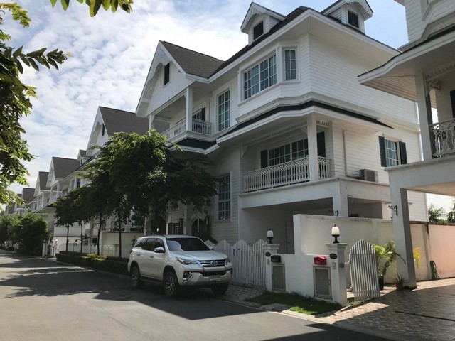ให้เช่า #บ้านเดี่ยว หมู่บ้านแฟนตาเซีย วิลล่า 3 ซอยสันติคาม14 (สุขุมวิท109 ) #ใกล้BTSแบริ่ง 095-164-2956