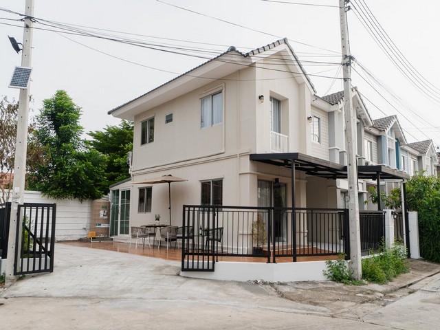 ให้เช่าทาวน์โฮม 2 ชั้น หลังมุม 35 ตรว. โครงการ พฤกษาวิลล์ 46/2 รังสิต – คลอง 3 ใกล้ฟิวเจอร์พาร์ค รังสิต, Big C คลอง3