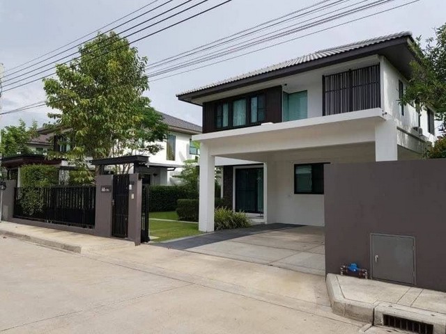 ให้เช่าบ้านเดี่ยว 2 ชั้น 65.9 ตรว. 4 ห้องนอน โครงการมัณฑนา บางนา กม.7 ใกล้เมกะบางนา ติดโรงเรียนราชวินิตบางแก้ว