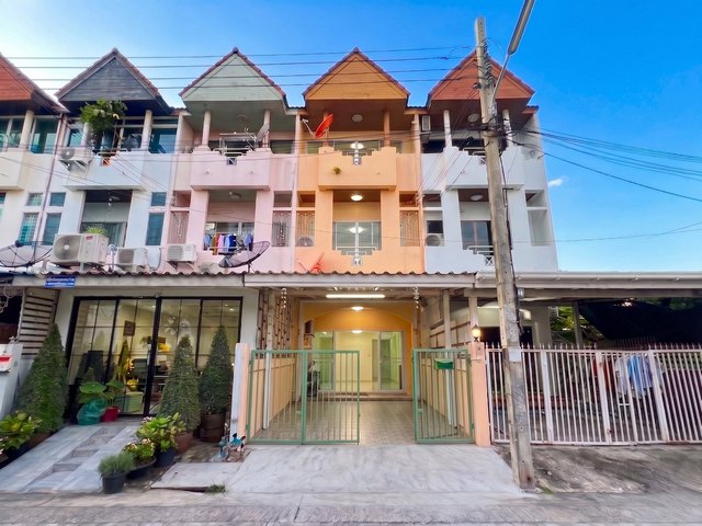 cx ขายทาวน์เฮาส์ สัมมากร รามคำแหง 112 Tel.0999983897