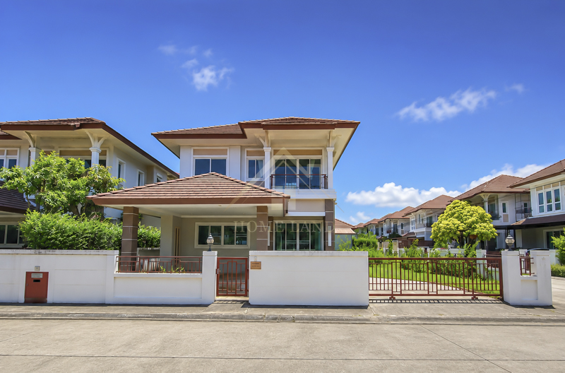 BHL1294 บ้านเดี่ยว 2 ชั้น หมู่บ้าน ลัดดาวิลล์ ไพรเวท บ้านกล้วย - ไทรน้อย (หลังมุม)