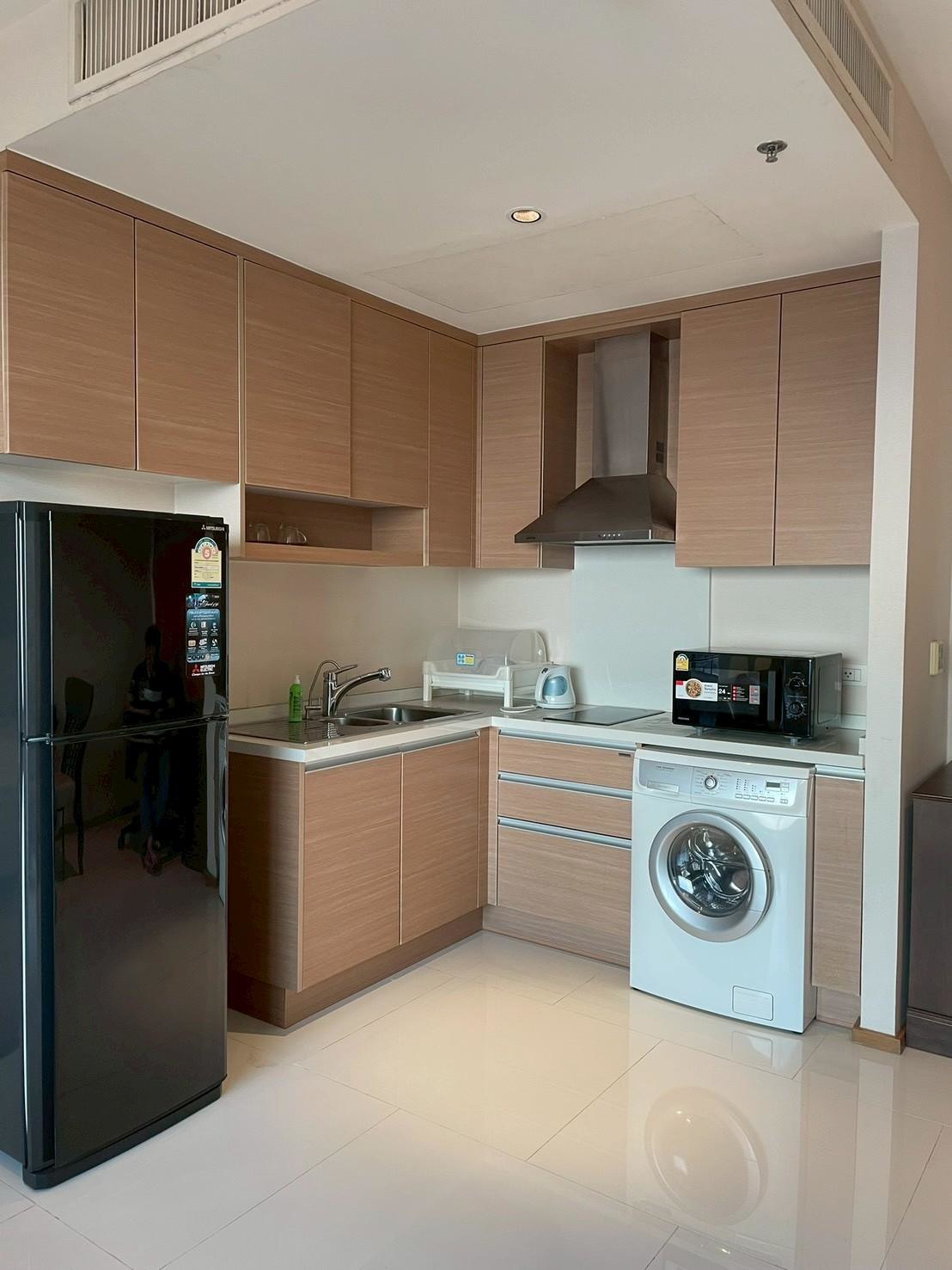 P03CR2606012 The Emporio Place 1 bed 1 baht 50 sqm P03CR2606012 The Emporio Place 1 bed 1 baht 50 sqm