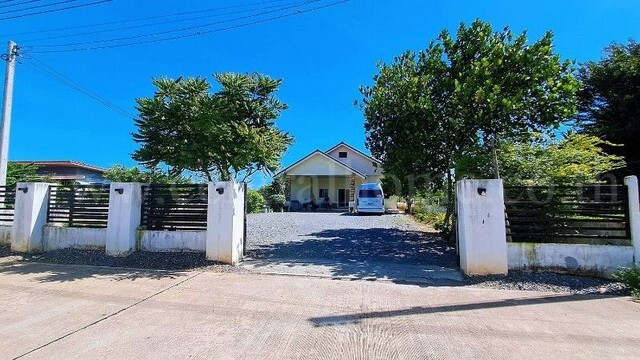 บ้านเดี่ยวชั้นเดียว 200 ตร.วา พร้อมอยู่ ซ.บ้านแปลงมะเขือ8 หนองเฮียง พร้อมเฟอร์นิเจอร์ ถูกมาก