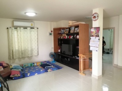 ขายถูกที่สุดในโครงการ หมู่บ้านธนาวัลย์ 4 บ้านแฝดรวมเป็นบ้านเดี่ยวหลังเดียว 2 แปลง หลังใหญ่ หัวมุม ต.บ่อวิน อ.ศรีราชา จ.ชลบุรี