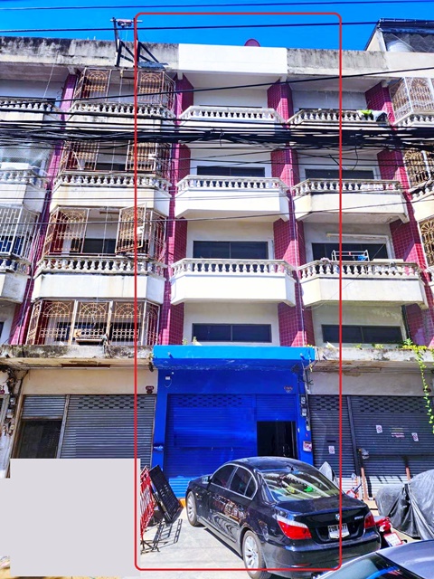 ให้เช่าอาคาร 4.5ชั้น BTSอ่อนนุช 1กม.  อ่อนนุช4-12 สุขุมวิท81 มี2 7-11 ในซอย 30ม. และ100ม. แอร์3 ทาสีใหม่
