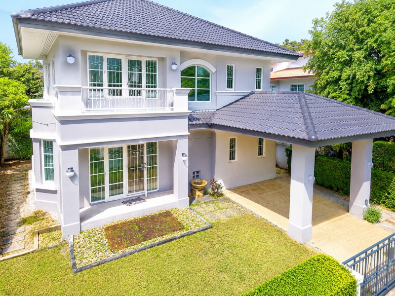 พร้อมแอร์ 72 ตร.ว. 200 ตร.ม. MRT วัชรพล 900 ม. บ้านเดี่ยวขนาดใหญ่ ทำเลศักยภาพวัชรพล-รามอินทรา  3 นอน 3 น้ำ เพลินนารี่มอลล์  ตลาดวงศกร