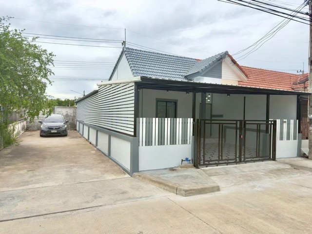 ขายบ้านใน มบ. พฤกลดา 2นอน 1น้ำ รีโนเวทต่อเติมทั้งหลัง (แปลงริม)