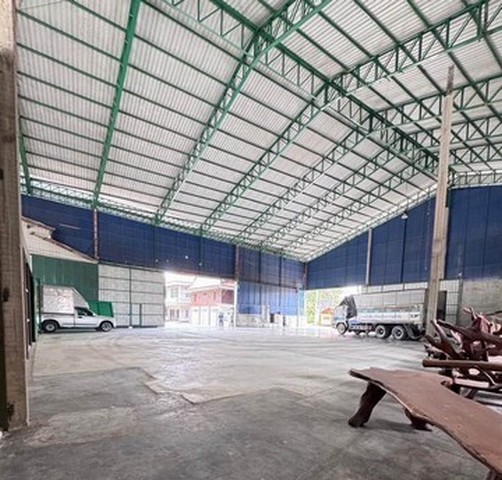ให้เช่าโกดัง 900 ตารางเมตร มี รง. 4  อำเภอเมือง จังหวัดเพชรบุรี  เหมาะสำหรับคลังสินค้า ศูนย์กระจายสินค้า โรงงานผลิต  และธุรกิจโลจิสติกส์