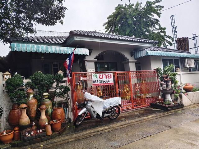 บ้าน - area 34 Square Wah 2700000 B.   เดินทางสะดวก กรุงเทพ