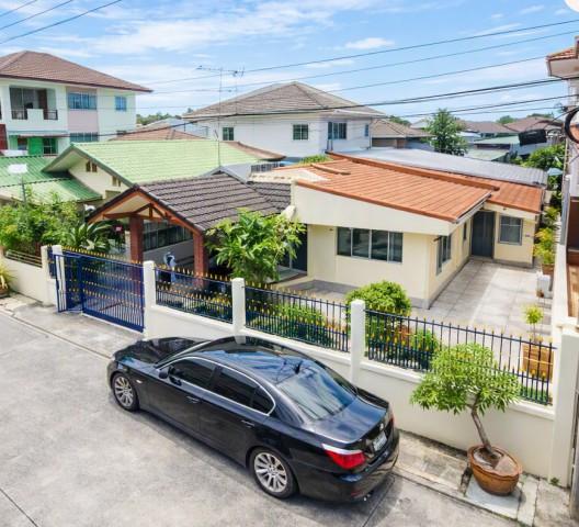 วัดบางเตย 350 ม. ฟู้ดแลนด์ นวมินทร์ บ้านเดี่ยวชั้นเดียว 3 นอน นวมินทร์92-99   2 น้ำ  54 ตร.ว. 220 ตร.ม.
