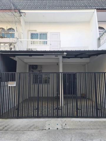 ให้เช่าทาวน์โฮม บ้านศิริโพธิ์นิเวศน์ สุขุมวิท 81 2 ห้องนอน 2 ห้องน้ำ 140 ตร.ม. ราคา 35000 บาท พร้อมอยู่