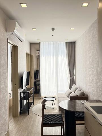 Noble State 39 Clean Convenient Private 23rd Floor BTS PhromPhong