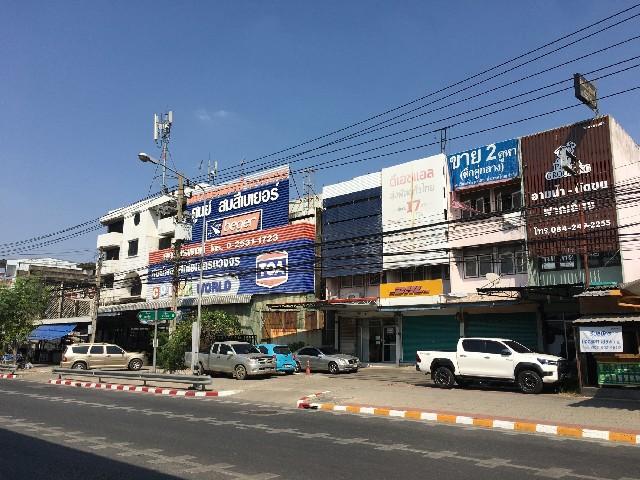 ขายอาคารพาณิชย์ ถ.พหลโยธิน พื้นที่ 50 ตร.ว. 3นอน 4น้ำ ใกล้อนุสรณ์สถานแห่งชาติ สายไหม กรุงเทพ
