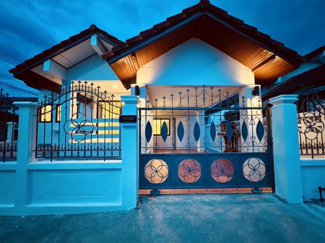 บ้านเดี่ยวหลังใหญ่ รีโนเวทใหม่ทั้งหลัง ทำเลดีการเคหะฯ ศรีชุม ซอย 4 ขนาด100 ตร.ม. จ.ลำปาง