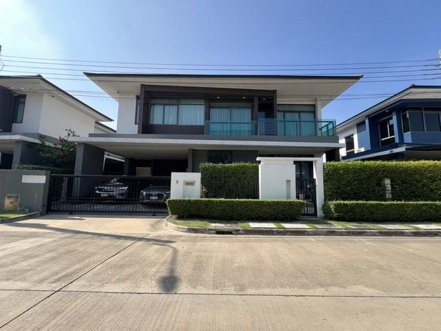 ให้เช่าบ้านเดี่ยว 2 ชั้น 69 ตรว. 4 ห้องนอน หมู่บ้านเศรษฐสิริ กรุงเทพกรีฑา ใกล้ รร.นานาชาติไบรท์ตัน และเวลลิงตัน