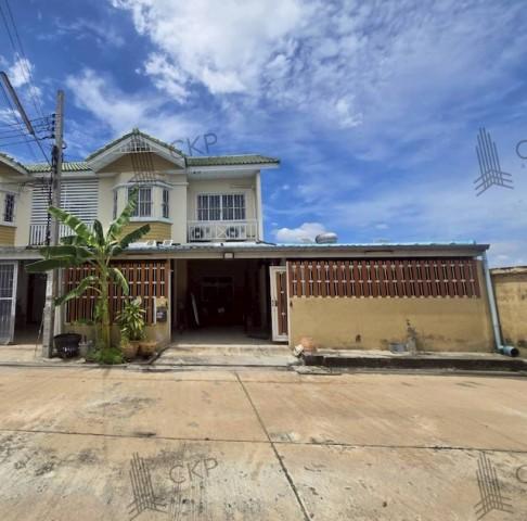 L260044 |ขายด่วน! บ้านพิศาล-บางกระดี่2 หลังมุม ทำเลแสมดำ บางขุนเทียน บ้าน 2 ชั้น ต่อเติมแล้วเต็มพื้นที่ พร้อมเฟอร์นิเจอร์และเครื่องปรับอากาศ