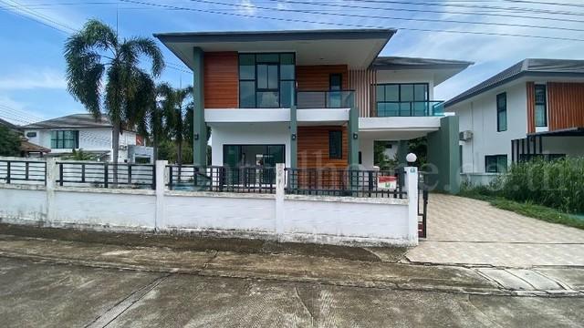 บ้านเดี่ยว นาราวิลล่า บ้านฉาง ราคาถูกที่สุดและใหญ่สุดในโครงการ