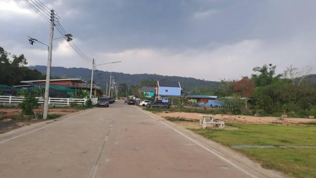 ขายที่ดิน 147ตรว.เหมาะทำรีสอจร์ท สวนเกษตร ตีนเขาใหญ่ จ.นครนายก