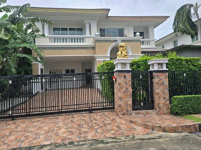 ให้เช่า บ้านเดี่ยว 2ชั้น 95ตรว.อยู่ถนนเฉลิมพระเกียรติร.9 ใกล้ สวนหลวง ร.9