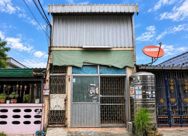 หมู่บ้านเคหะธนบุรี 1 ถนนพระราม 2 ซอย 69 แยก 1 ราคาพิเศษ ขายตามสภาพ ทำเลศักยภาพ ใกล้ทางขึ้นทางด่วน เปิดโอกาสให้เจรจาต่อรองได้