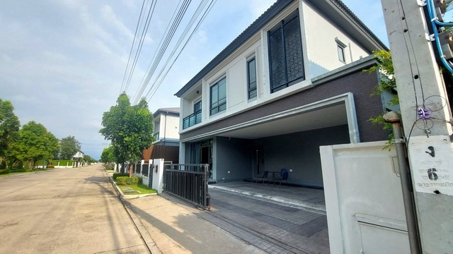 P799 ให้เช่า ขาย บ้านเดี่ยว 2 ชั้น โครงการ แกรนด์ บริทาเนีย พระราม 9-กรุงเทพกรีฑา Grand Britania Rama 9-Krungthepkreetha ถนนพัฒนาชนบท 3