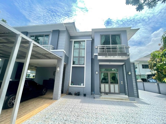 ให้เช่า Perfect Masterpiece Rama 9 บ้านวิวทะเลสาบ 3 ห้องนอน 241 ตร.ม. 65000 บาท/เดือน