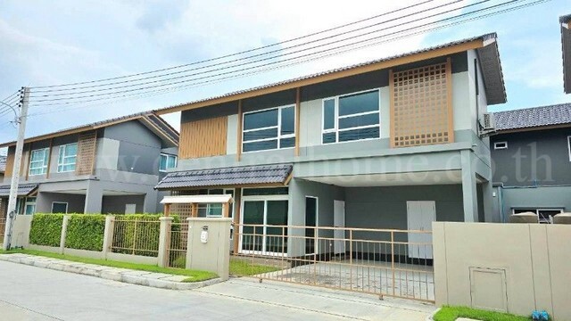 บ้านเดี่ยว อณาสิริ ติวานนท์ - ศรีสมาน บ้านสไตล์ญี่ปุ่น โซนส่วนตัว มีสวนหน้าบ้าน