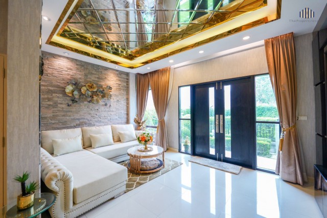 ตกแต่งหรู พร้อมเข้าอยู่ ขายบ้านเดี่ยว The City บางนา กม.7