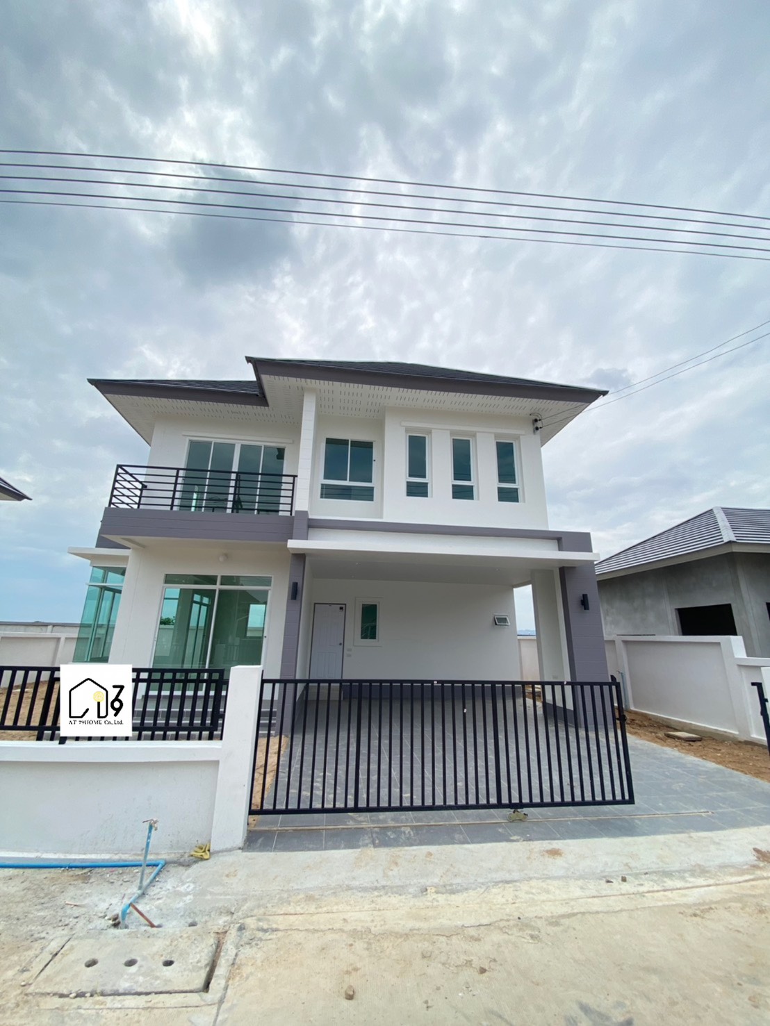 ให้เช่าบ้านเดี่ยว 2 ชั้นซอย 2 นิคมพัฒนา ระยอง พร้อมเฟอร์นิเจอร์ครบ