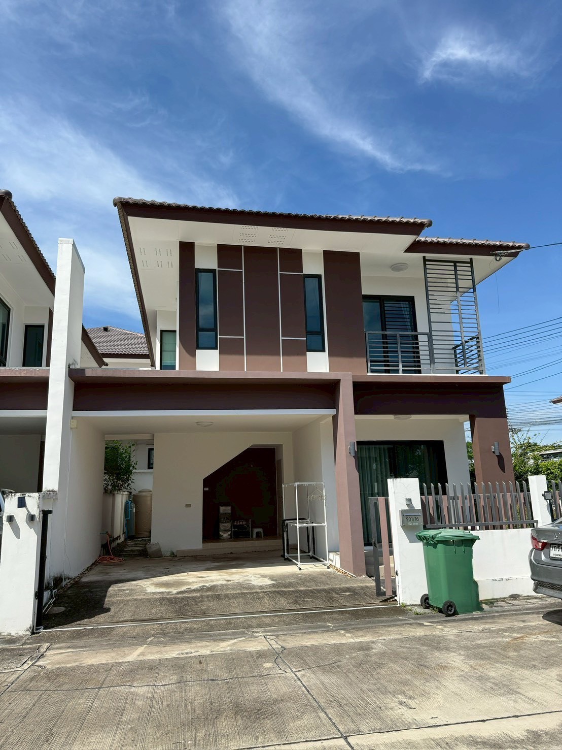 ให้เช่าบ้านเดี่ยว 2 ชั้น ใกล้โรบินสันบ้านฉาง ระยอง พร้อมเฟอร์นิเจอร์ครบ